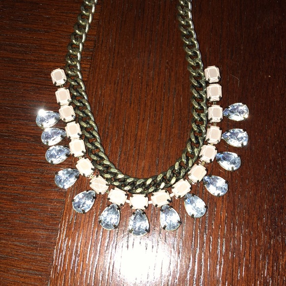 LOFT statement necklace - Picture 2 of 5
